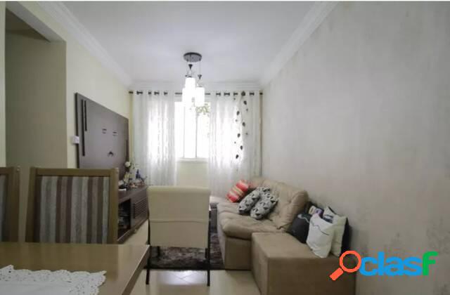 Apartamento com 2 dormitórios, Cond. Borba Gato São Pedro