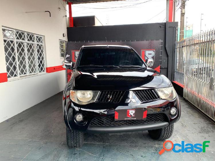 MITSUBISHI L200 TRITON HPE 3.2 CD TB INT.DIESEL AUT PRETO