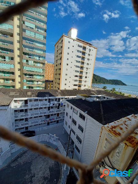 Apartamento em Praia Grande no Canto do Forte, sendo 4