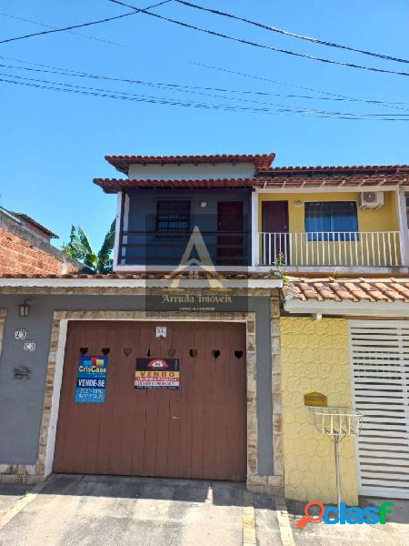 CASA DUPLEX NO CENTRO DE SÃO PEDRO DA ALDEIA