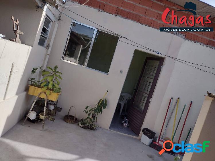 VENDE-SE | CASA COM EDÍCULA | RIO DO OURO.