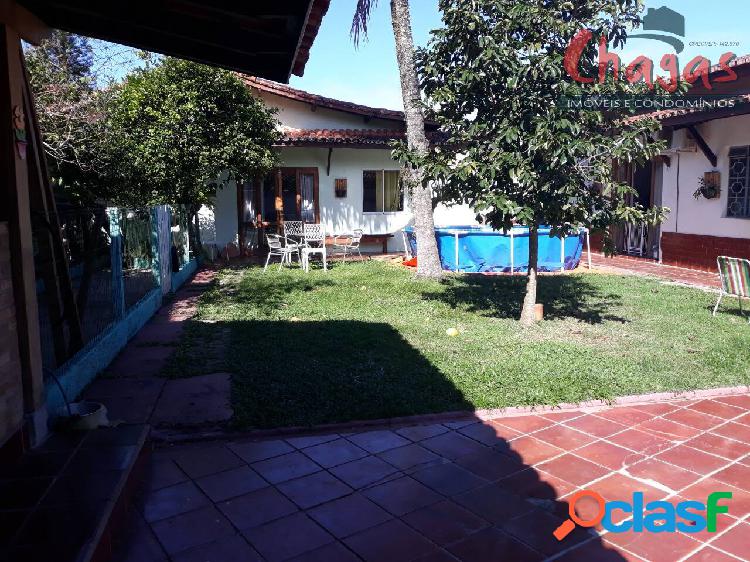 VENDE-SE | CASA DE ESQUINA | CAPRICÓRNIO.