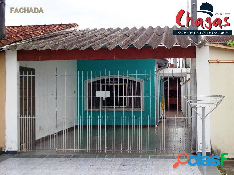 VENDE-SE | CASA TÉRREA NO BAIRRO POIARES.