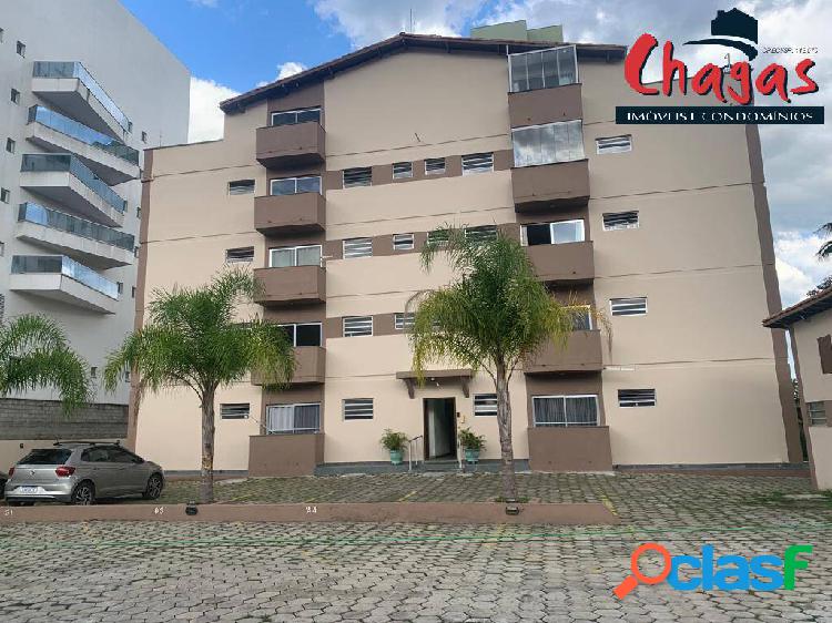 VENDE-SE | DUPLEX MOBILIADO EM CONDOMÍNIO | MARTIM DE SÁ.