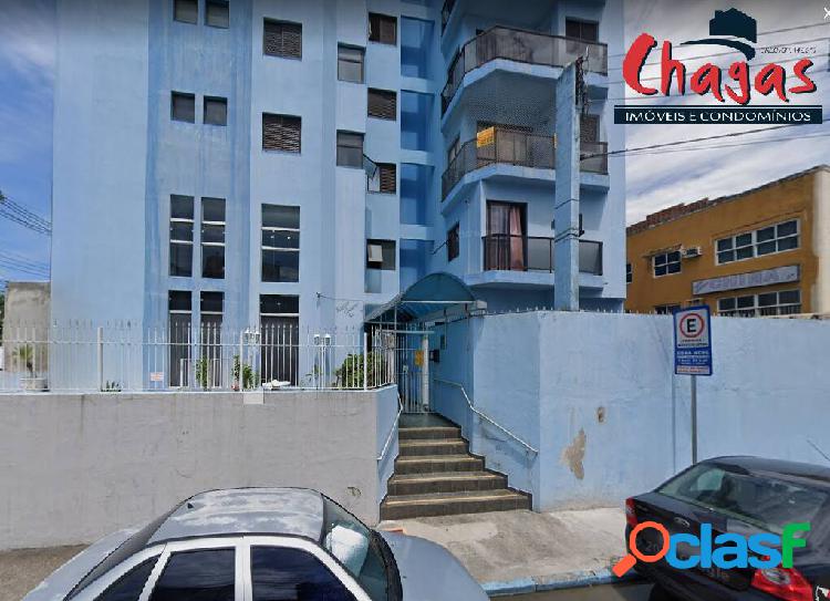 VENDE-SE LINDO APARTAMENTO NO CENTRO DE CARAGUATATUBA.