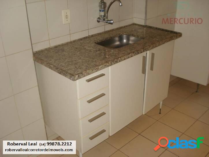 Apartamento com 2 dormitórios à venda, 55 m² por R$