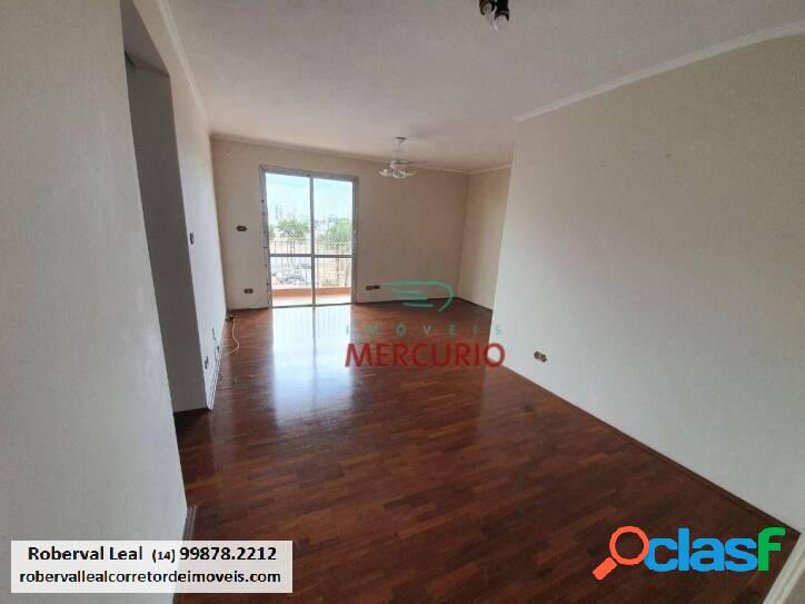 Apartamento com 3 dormitórios à venda, 103 m² por R$