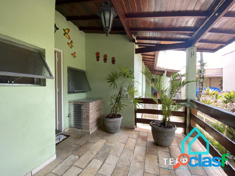 Apartamento à venda com 2 dormitórios na Praia de