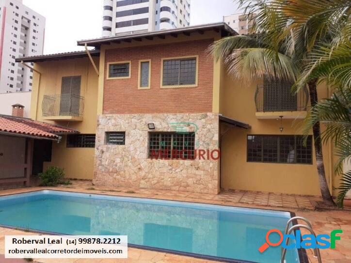 Casa com 2 dormitórios à venda, 240 m² por R$ 750.000,00