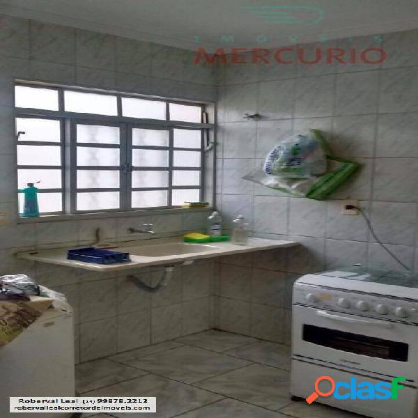 Casa com 2 dormitórios à venda, 70 m² por R$ 185.000,00 -