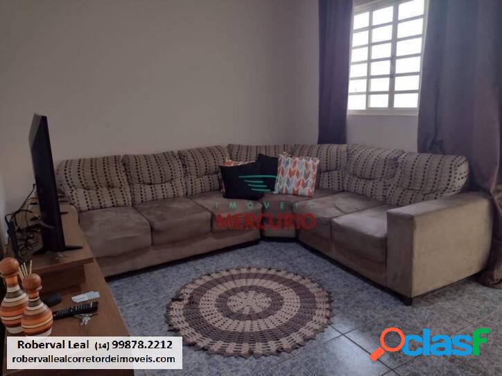 Casa com 3 dormitórios à venda, 144 m² por R$ 300.000,00