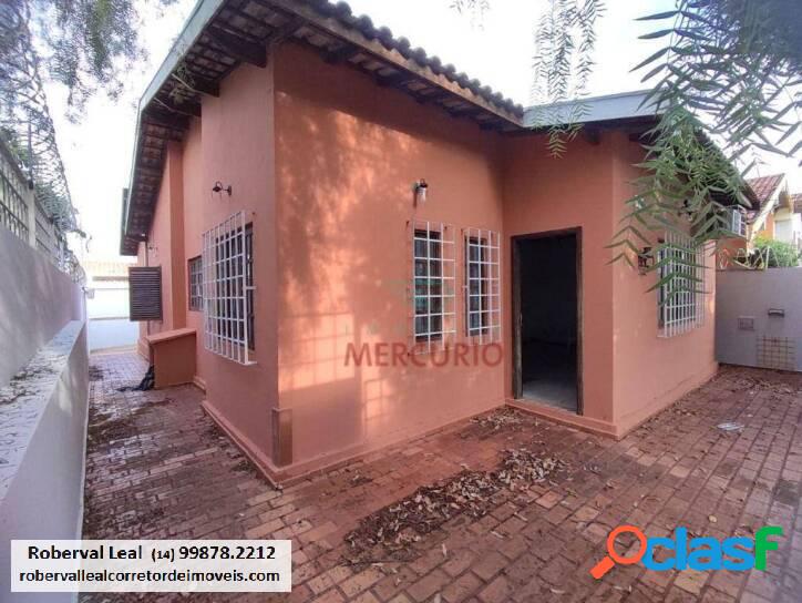 Casa com 3 dormitórios à venda, 145 m² por R$ 650.000,00