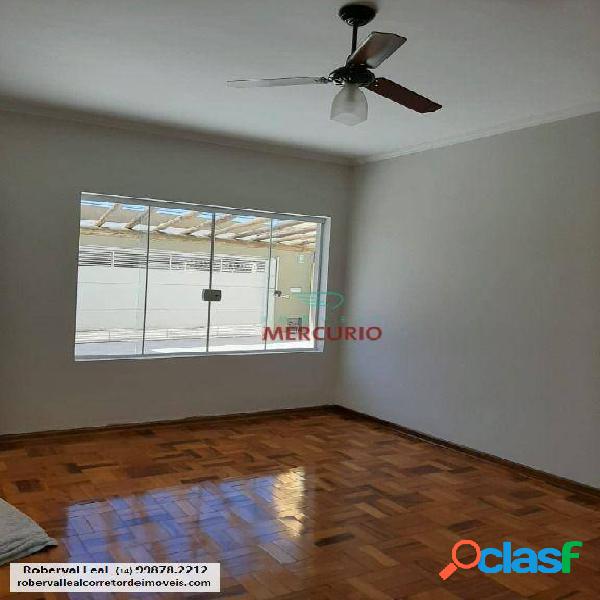 Casa com 3 dormitórios à venda, 156 m² por R$ 480.000,00