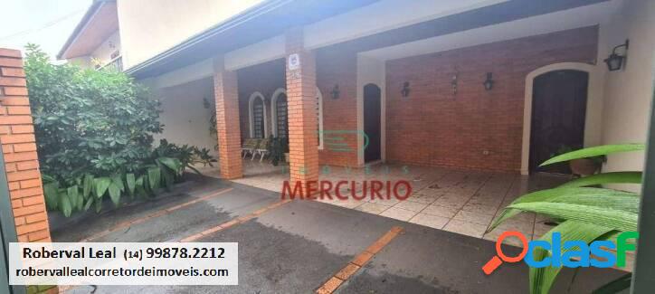 Casa com 3 dormitórios à venda, 190 m² por R$ 650.000,00