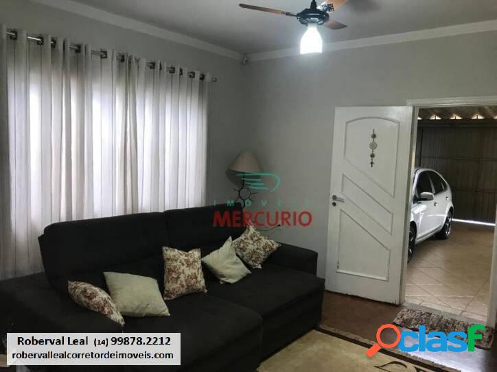 Casa com 3 dormitórios à venda, 272 m² por R$ 380.000,00