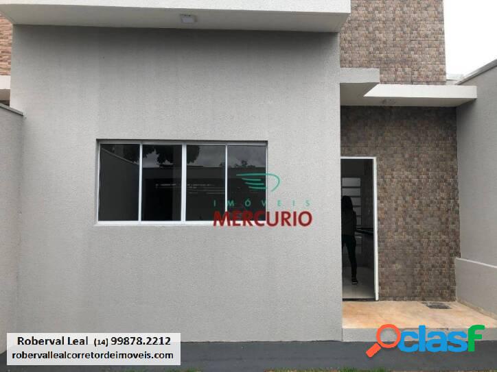 Casa com 3 dormitórios à venda, 75 m² por R$ 325.000,00 -