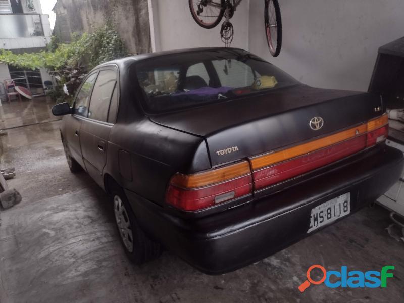 Corolla 93 vendo ou troco por carro 7 lugares