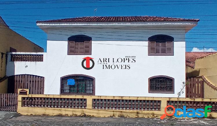 Lado Praia - Sobrado não geminado em Mongaguá - 2 dorm