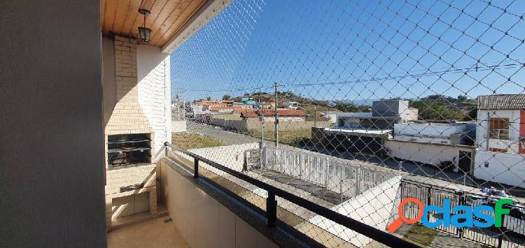 Apartamento 1° andar com 2 dormitórios sendo 1 suíte em