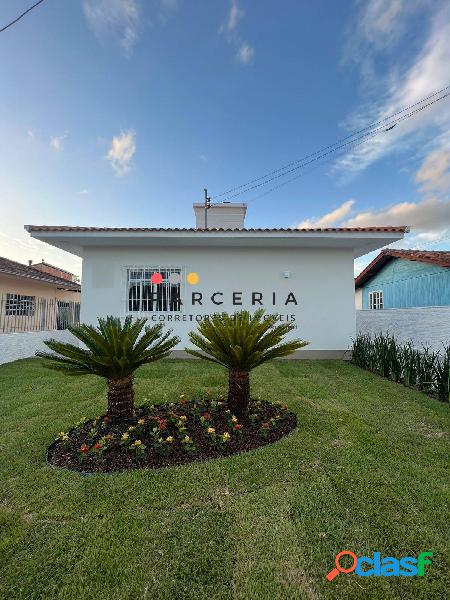 Casa Linda à venda com 2 dorm, sendo 1 suíte em Biguaçu.