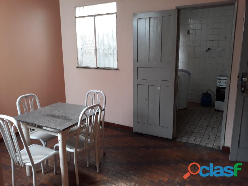 apartamento para casal na avenida Constantino Nery