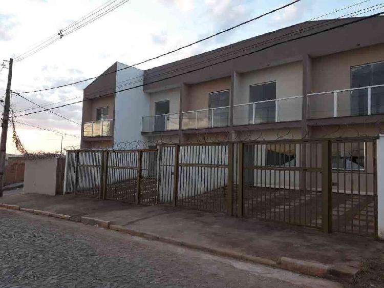 Casa, Campos Silveira, 2 Quartos, 1 Vaga, 0 Suíte