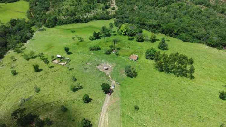 Fazenda, Centro, 3 Quartos, 5 Vagas, 0 Suíte