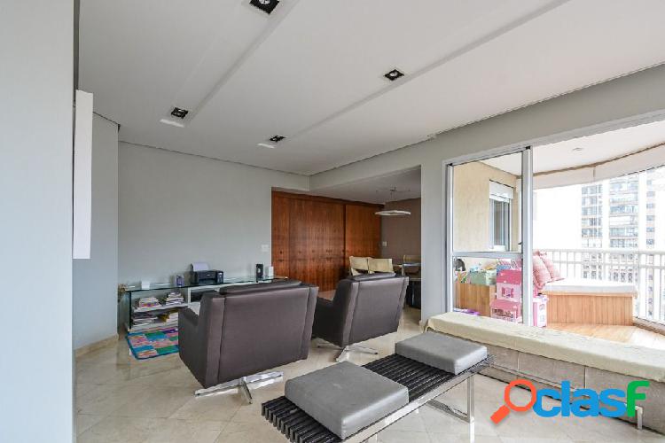 Apartamento com 2 quartos, 130m², à venda em São Paulo,