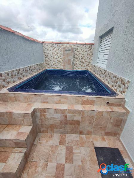 CASA CONDOMÍNIO COM PISCINA PRIVATIVA - 2 QUARTOS - 700 M