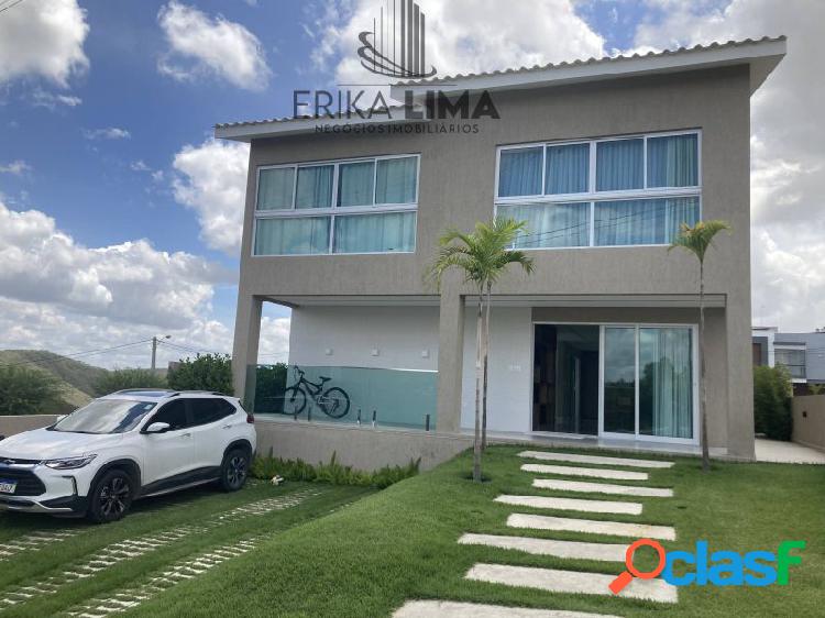 Casa de condomínio com 4 quartos, 300m², à venda em