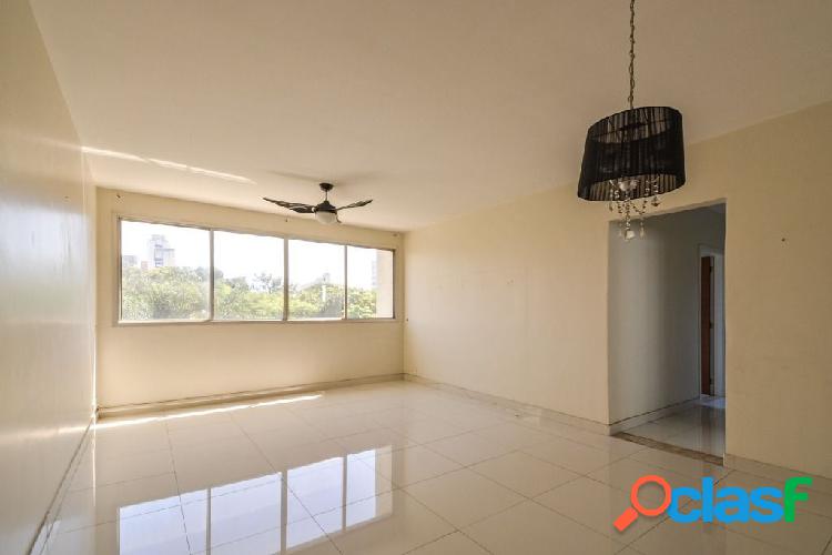 Apartamento com 3 quartos, 115m², à venda em São Paulo,