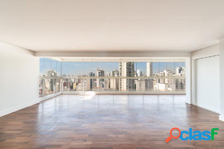 Apartamento com 3 quartos, 127m², à venda em São Paulo,