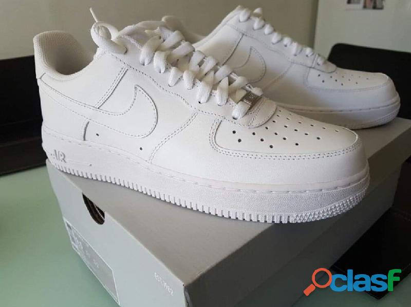 Tênis Nike Air Force 1 "07