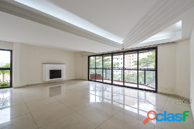 Apartamento com 4 quartos, 216m², à venda em São Paulo,