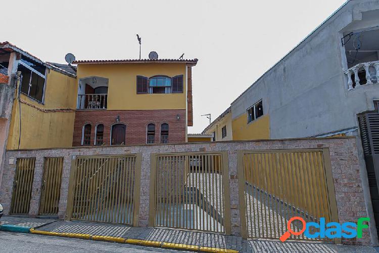Casa com 4 quartos, 277m², à venda em São Paulo, Vila