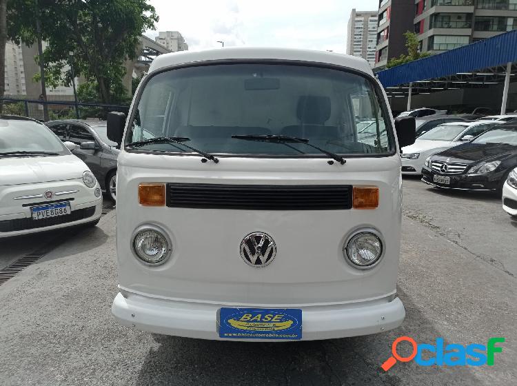 VOLKSWAGEN KOMBI FURGAO BRANCO 2004 1.6 GASOLINA