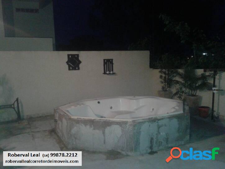 Casa com 3 dormitórios à venda, 283 m² por R$