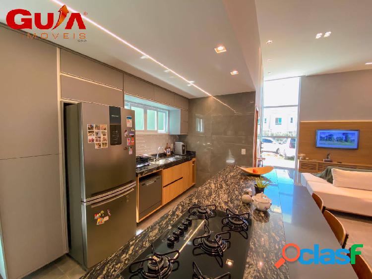 Linda casa com 03 suítes à venda no Villas Amazon
