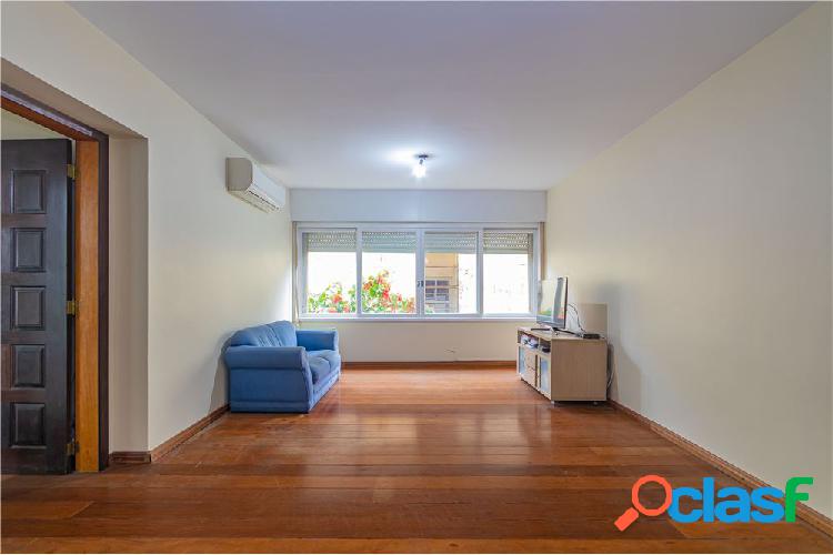 Apartamento com 1 quarto, 104m², à venda em Porto Alegre,