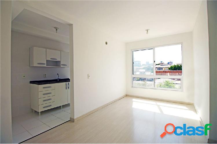 Apartamento com 1 quarto, 56,21m², à venda em Porto