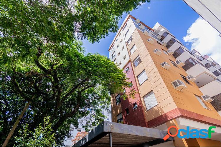 Apartamento com 1 quarto, 86m², à venda em Porto Alegre,