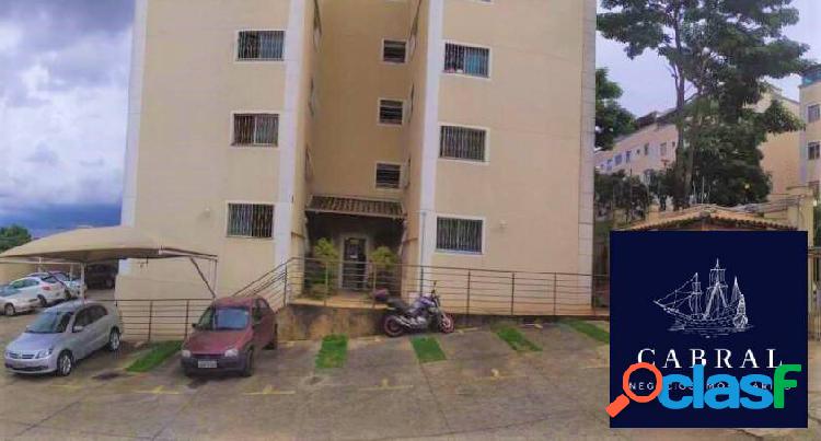 Apartamento com 2 Quartos à Venda no bairro Cabral