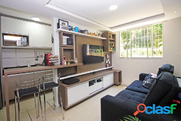 Apartamento com 2 quartos, 48m², à venda em Porto Alegre,