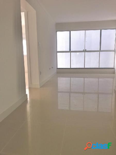 Apartamento com 2 quartos, 54m², à venda em Tramandaí,