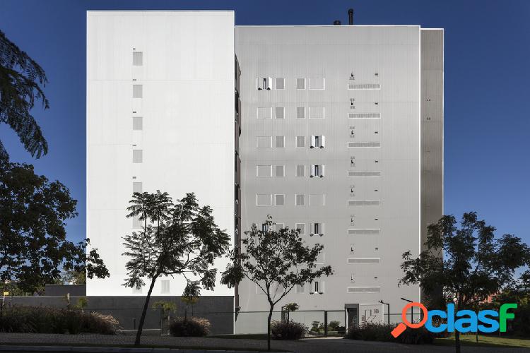 Apartamento com 2 quartos, 63,99m², à venda em Porto
