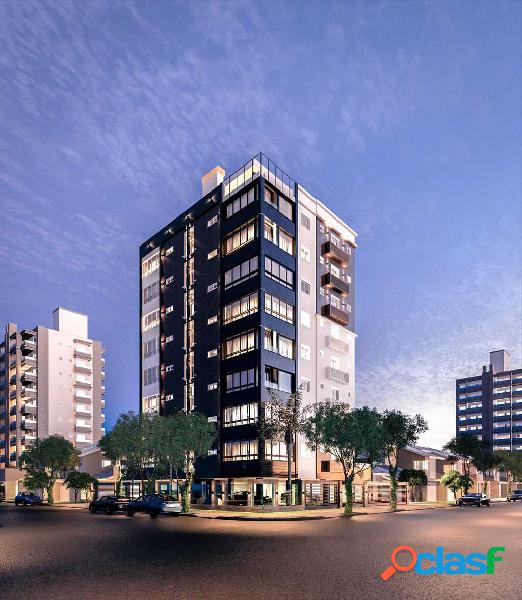 Apartamento com 3 quartos, 181,24m², à venda em Porto