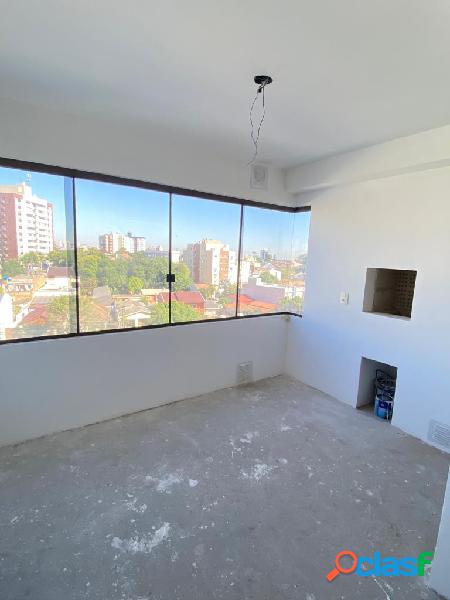 Apartamento com 3 quartos, 75m², à venda em Porto Alegre,