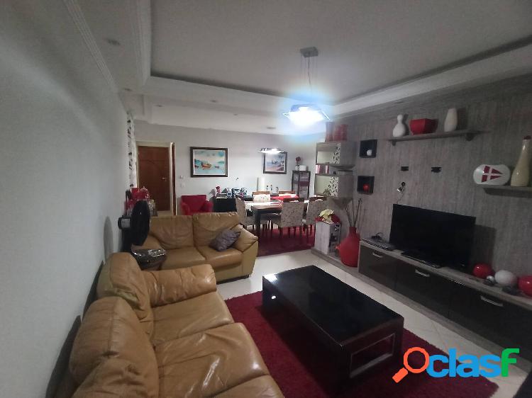 Apartamento em Praia Grande no Canto do Forte, sendo 3