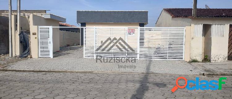 CASA EM CONDOMINIO A 800M DA RODOVIA - ITANHAEM /SP -