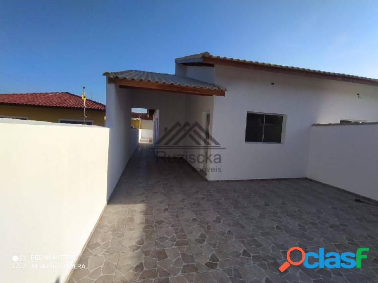 CASA NOVA COM PISCINA A VENDA EM ITANHAEM - PROX AO